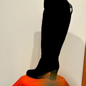 Heeled boots/ black/possibly 8.5